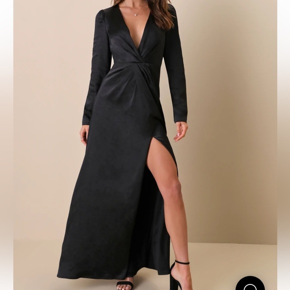 Lulus Dresses & Skirts - Endearing Elegance Black Satin Long Sleeve Maxi Dress
Lulus ‼️NWT‼️